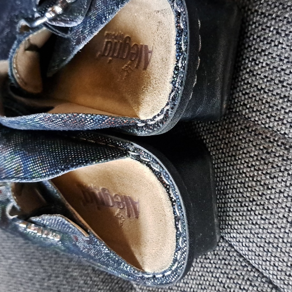 Alegria Clogs - Picture 5 of 6